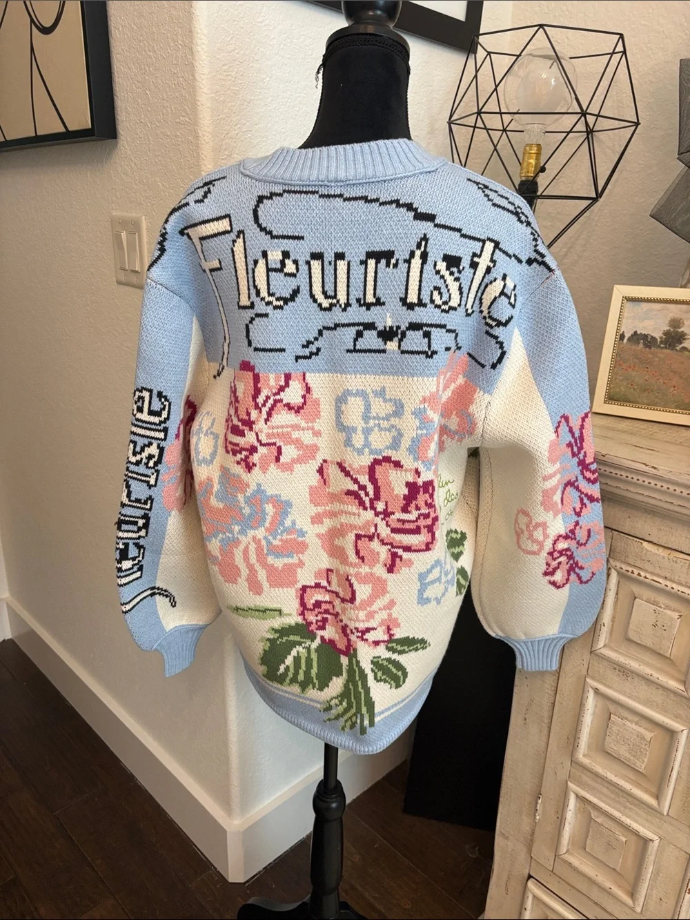Floral Patchwork Button-Front Cardigan Sweater - Light Blue / Cream